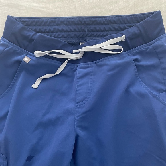 FIGS Denim Zamora Scrub Joggers - Picture 2 of 4